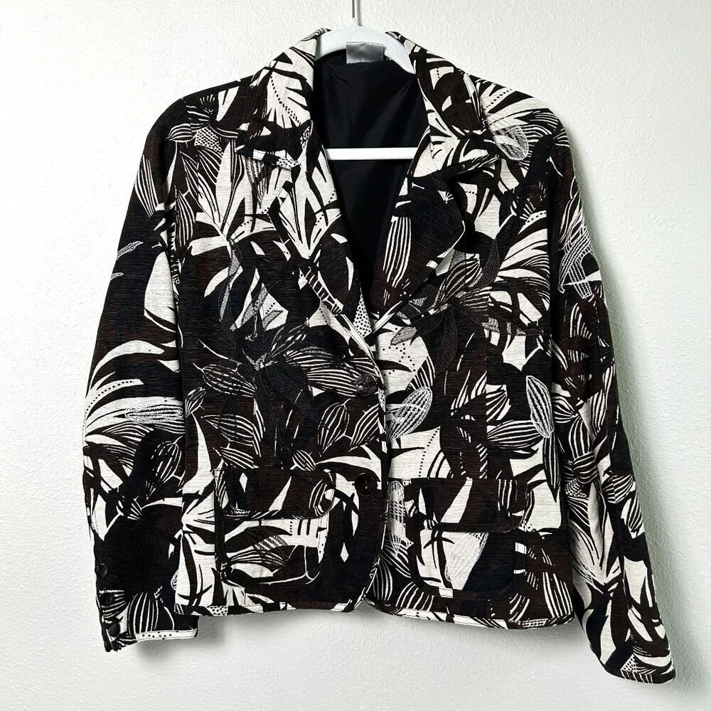 Chicos Jacket Blazer‎ Womens Size 0 S Brown Cream Tropical Floral Silk Button